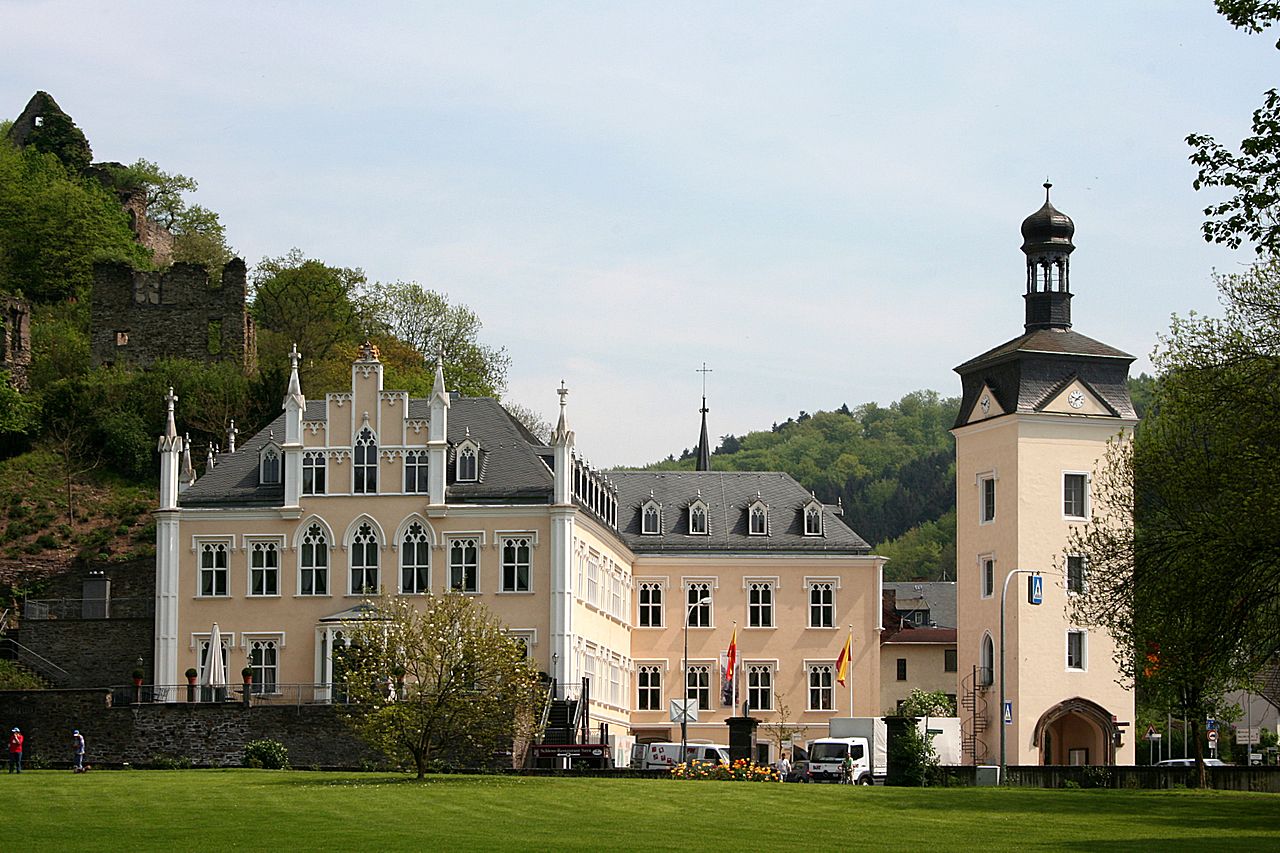 Exkursion zum Schloss Sayn und zur Sayner Hütte